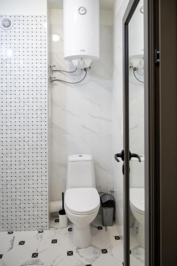 Bright Studio In The City Center София Экстерьер фото