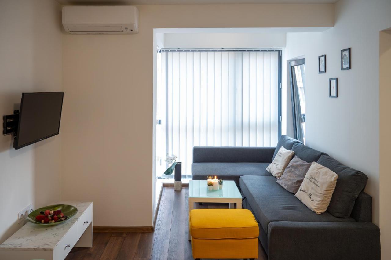Bright Studio In The City Center София Экстерьер фото