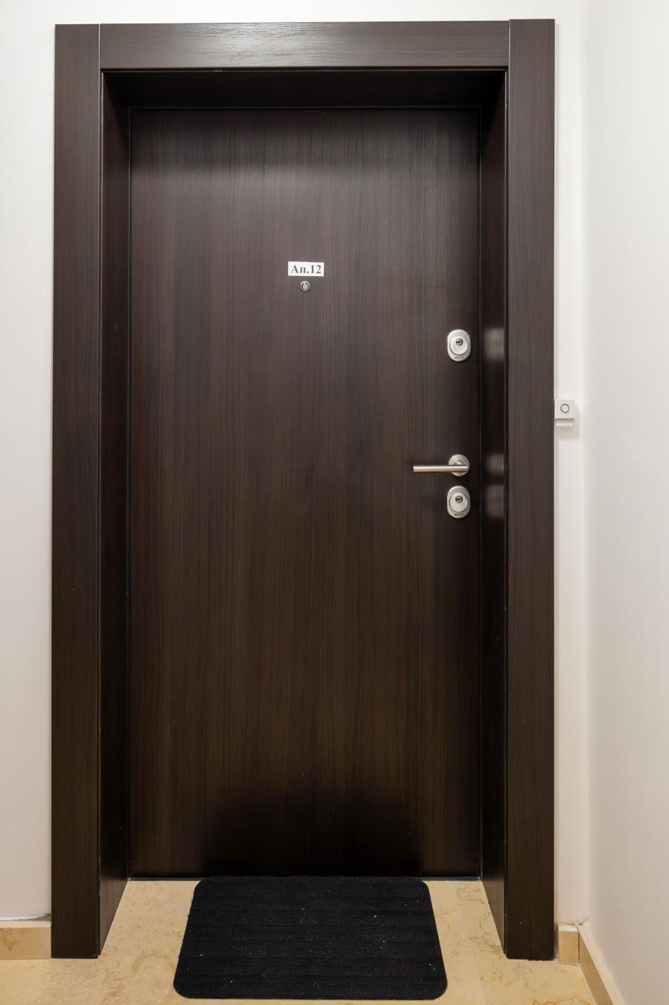 Bright Studio In The City Center София Экстерьер фото